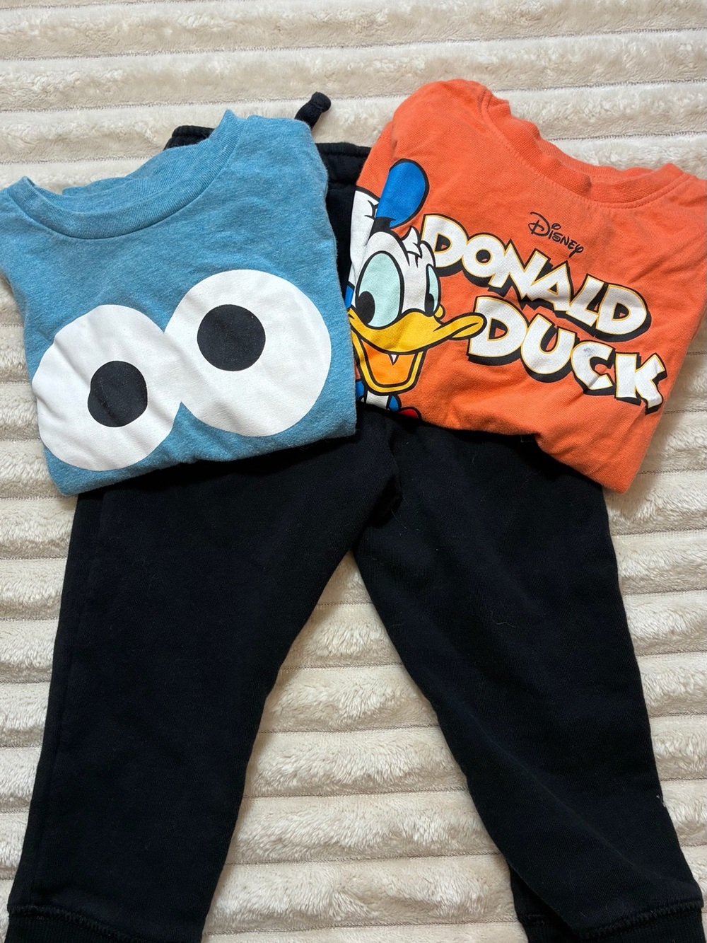 Toddler 2T 3-Piece Character Outfit Bundle Cookie Monster Donald Duck Joggers